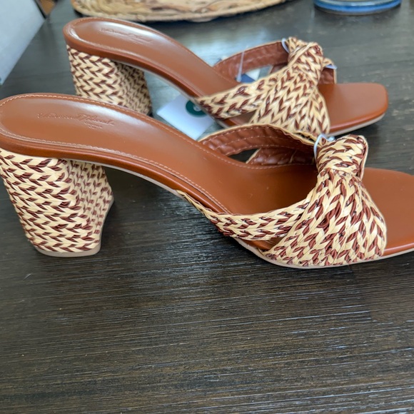 Woven slip ons - Picture 7 of 7